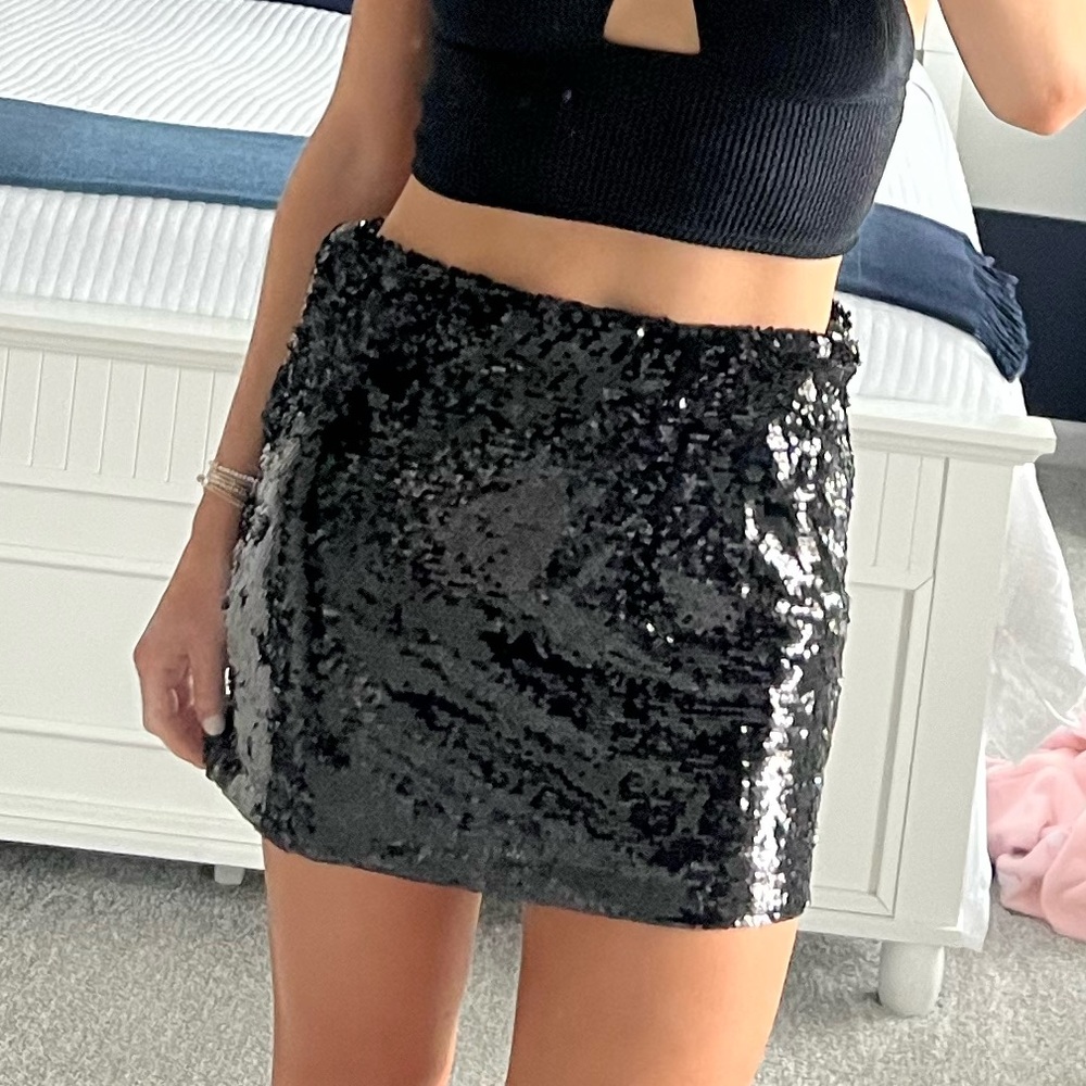 H&M Black Sequin Mini Skirt